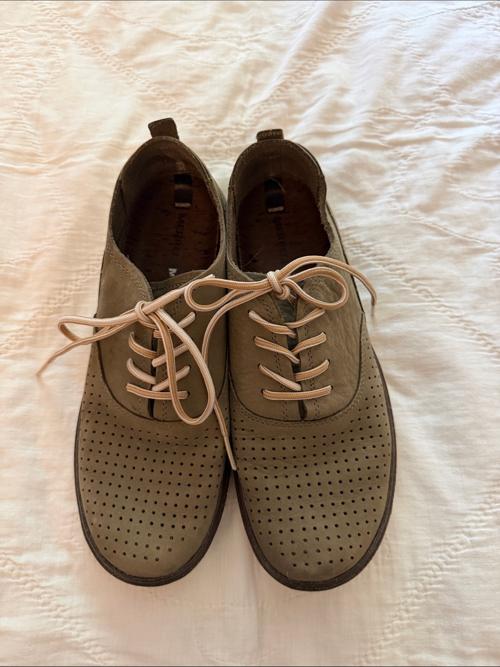 Women’s Perforated Casual Lace-Up Shoes in Taupe